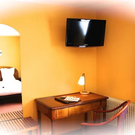 Restaurant La Cigogne Hotel 3*